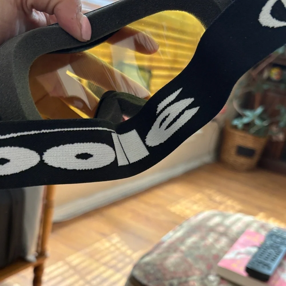 bolle Black Goggles with Yellow Lens